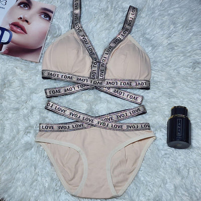 Women Bra And Panty Set Push Up Sexy Beach Female Adjustable Shoulder Strap Underwear 3/4 Deep V Lingerie Set