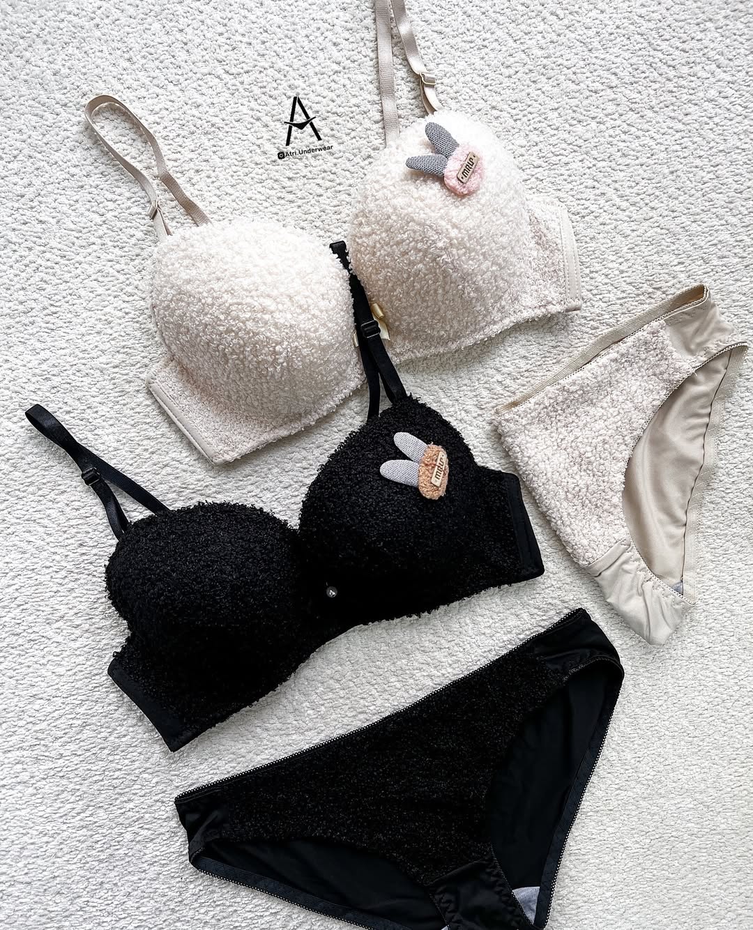 New High Quality Sexy Cute Soft Plush Design Bra & Panty Set