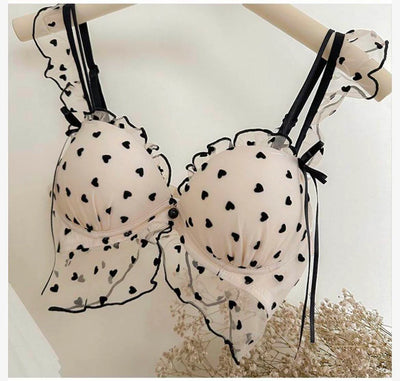 New High-Quality Black Heart Embroidered Push-Up Bra with Cute Lace Panty Set