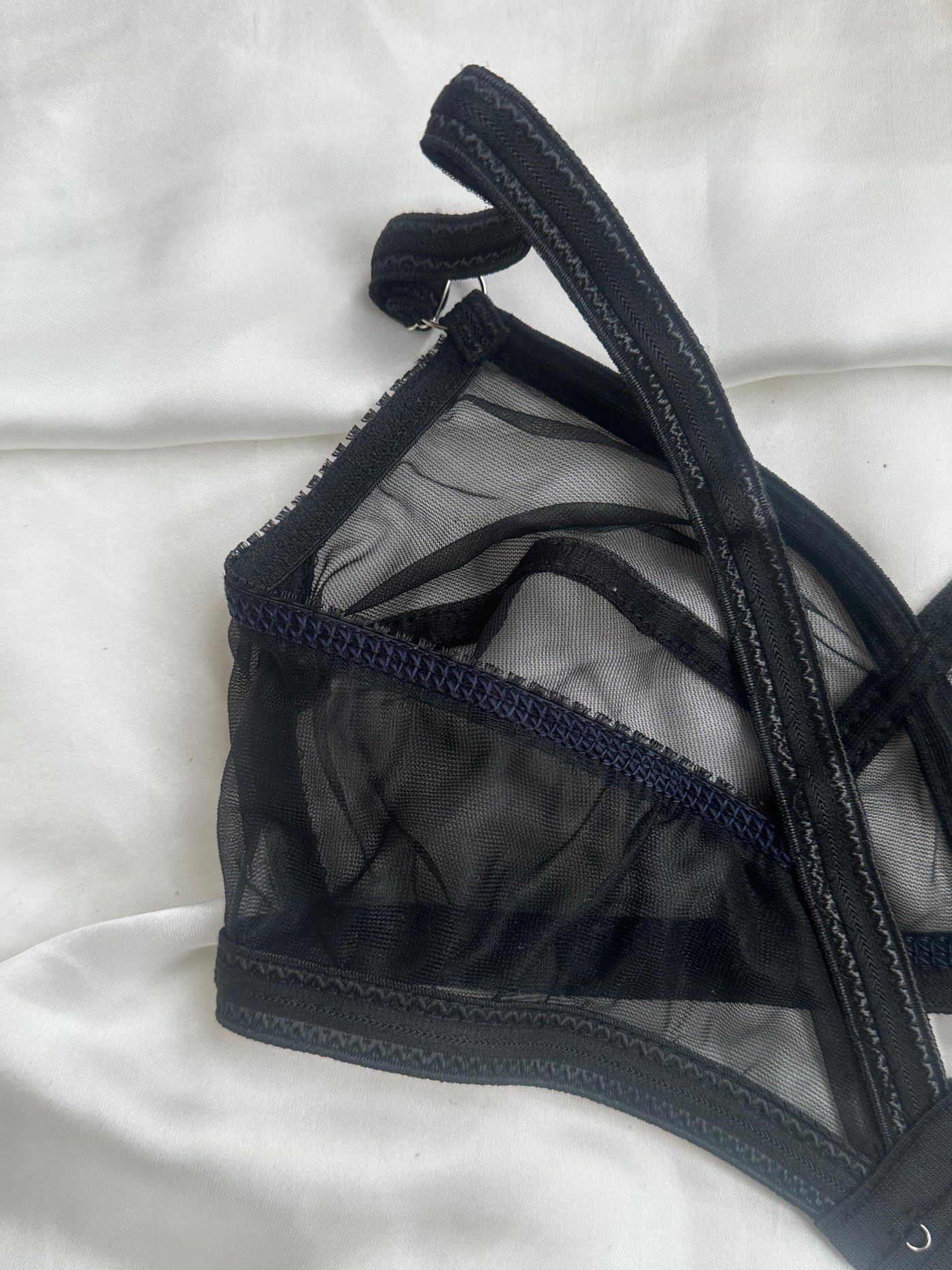 Pack Of 2 Non-Padded & Non-Wired Cotton Full Cover Full Net Transparent Bra | BD-300-TK
