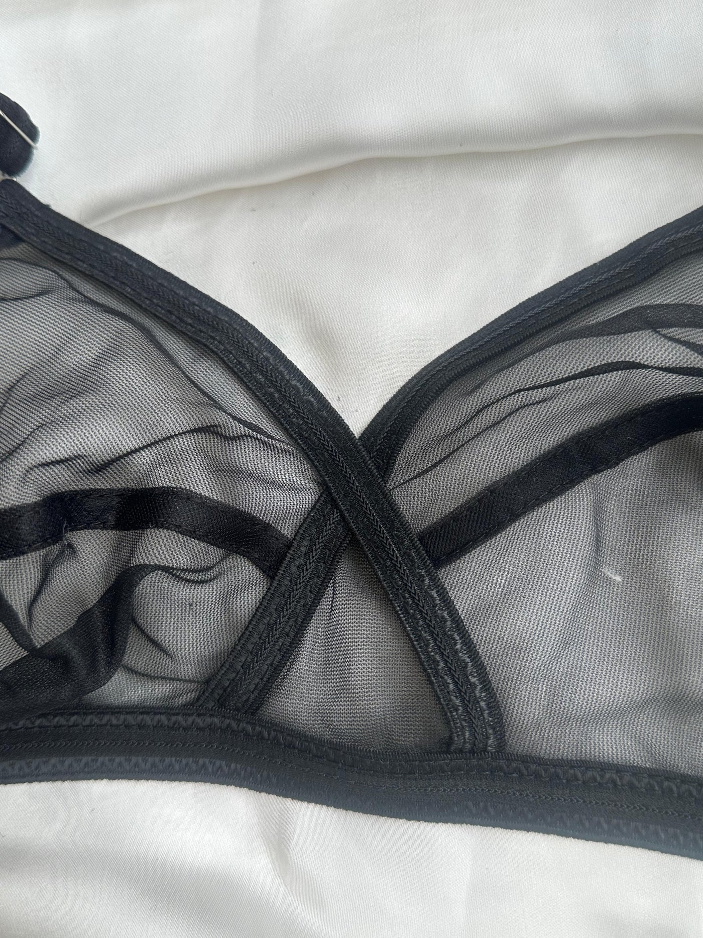 Pack Of 2 Non-Padded & Non-Wired Cotton Full Cover Full Net Transparent Bra | BD-300-TK