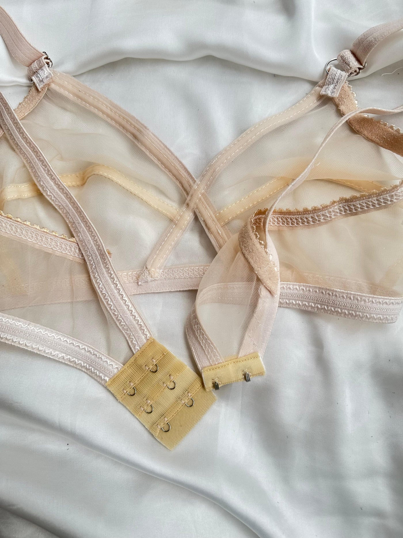 Pack Of 2 Non-Padded & Non-Wired Cotton Full Cover Full Net Transparent Bra | BD-300-TK