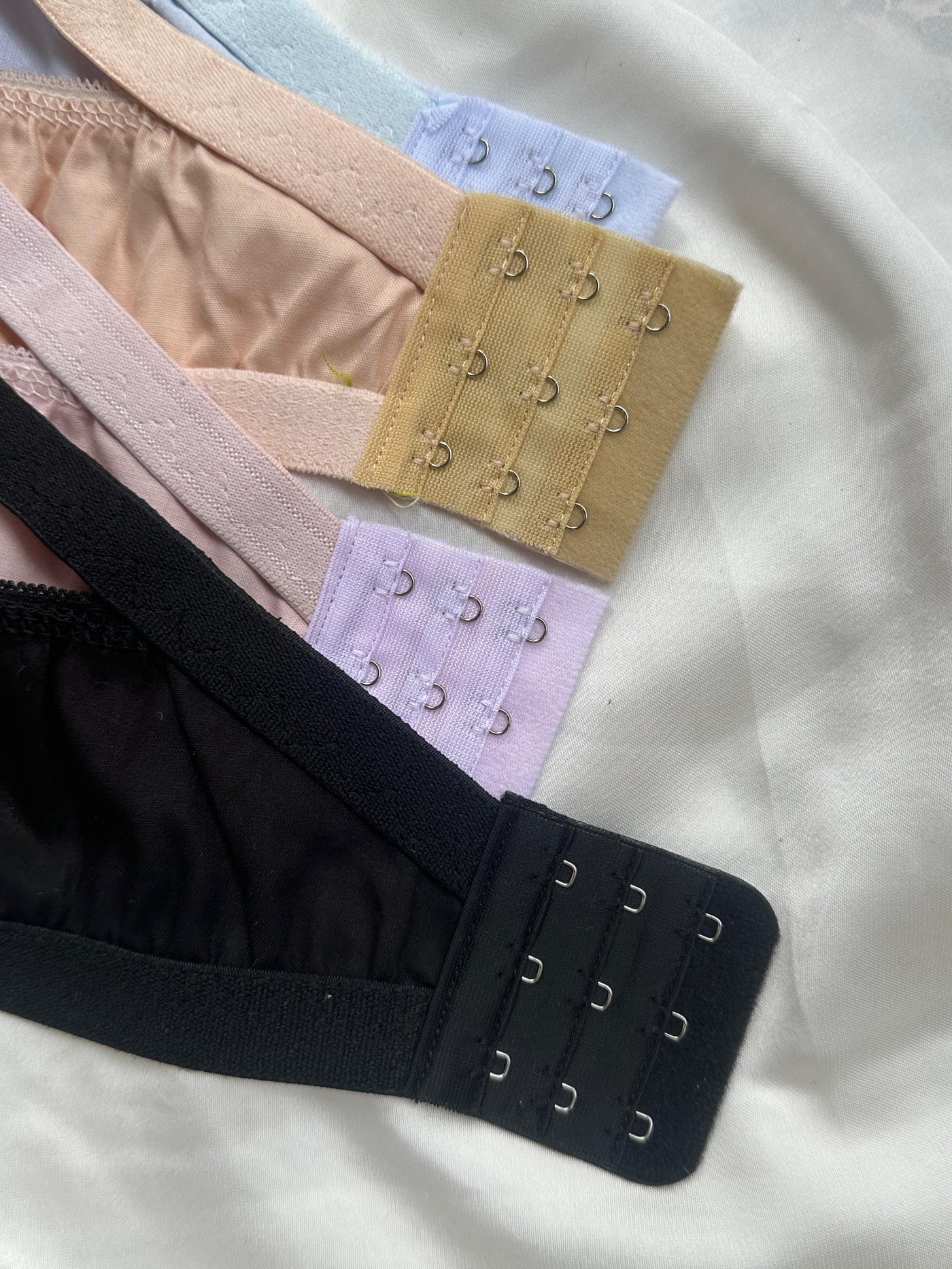 Pack Of 4 Classy Brief Comfortable Cotton Non Padded Bra | BD-500-TK