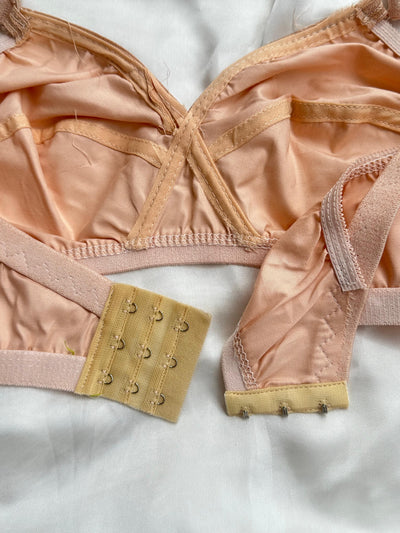 Pack Of 4 Classy Brief Comfortable Cotton Non Padded Bra | BD-500-TK