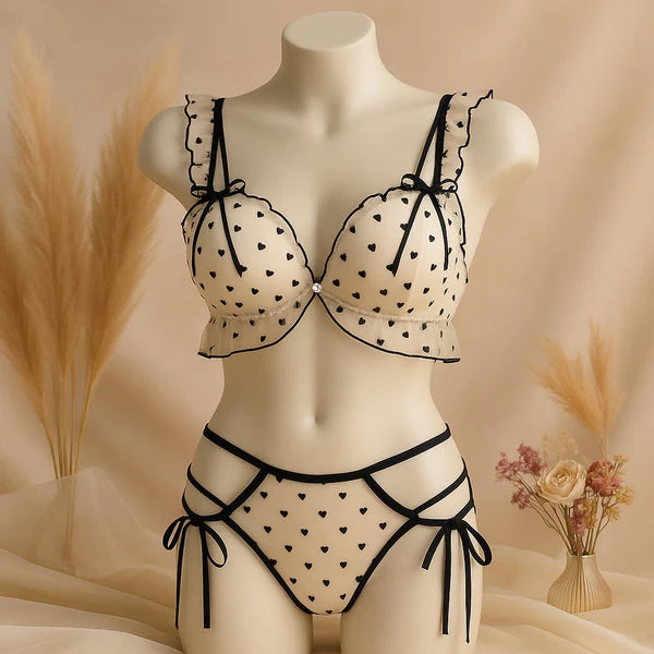 New High-Quality Black Heart Embroidered Push-Up Bra with Cute Lace Panty Set