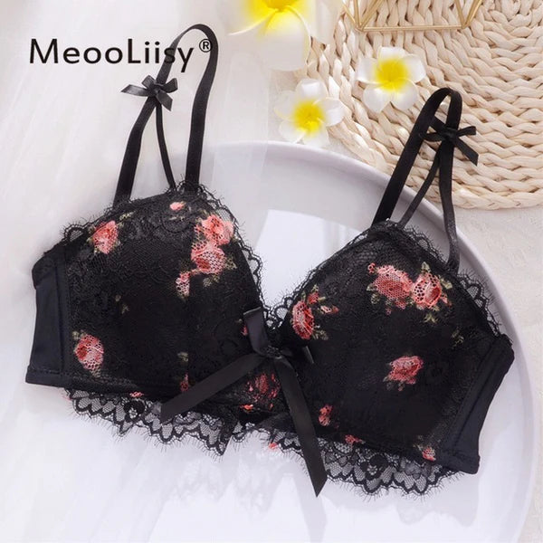 Cute Lace Flower Embroided Adjustable Straps Push Up Bridal Padded Bra
